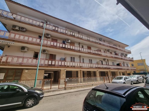 appartamento in vendita ad Adelfia