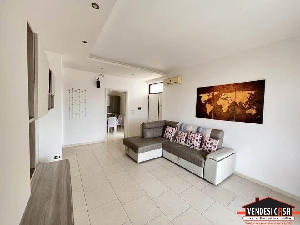 appartamento in vendita ad Adelfia