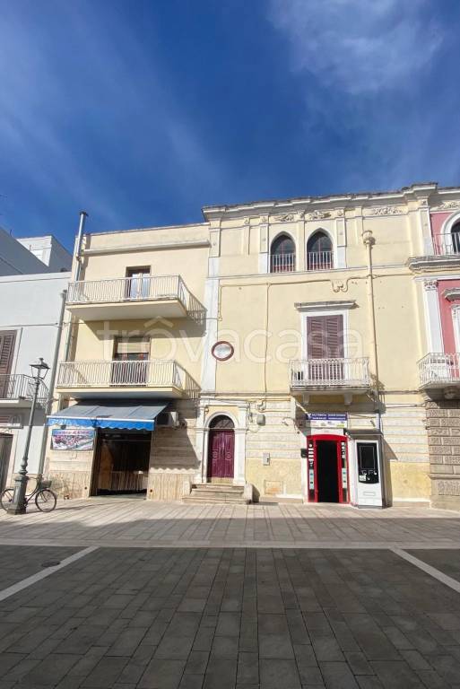 casa indipendente in vendita ad Adelfia