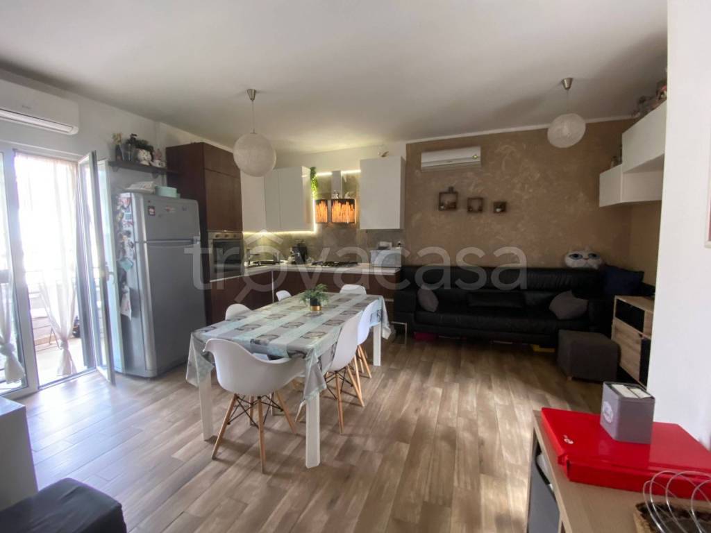 casa indipendente in vendita ad Adelfia