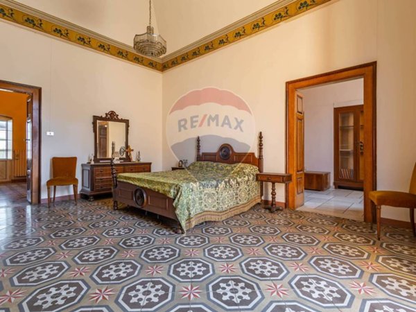 casa indipendente in vendita ad Adelfia