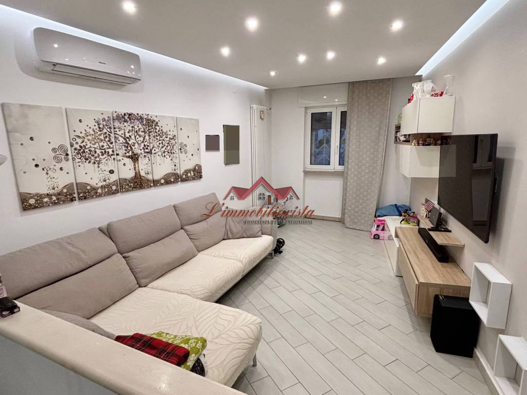 casa indipendente in vendita ad Adelfia