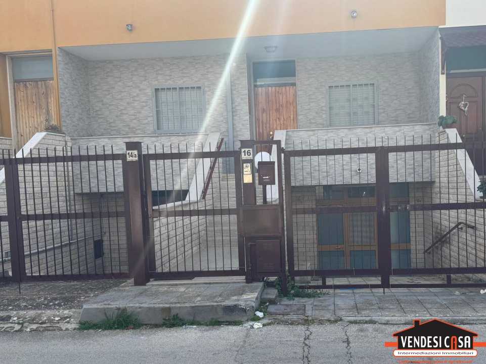 casa indipendente in vendita ad Adelfia