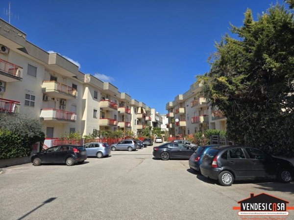 appartamento in vendita ad Adelfia in zona Canneto