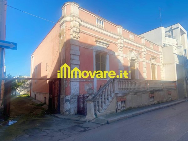 casa indipendente in vendita ad Adelfia