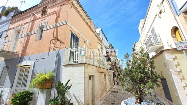 casa indipendente in vendita ad Adelfia