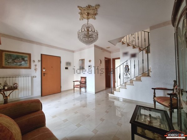 casa indipendente in vendita ad Adelfia
