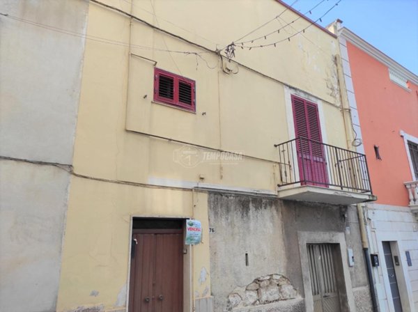 appartamento in vendita ad Adelfia
