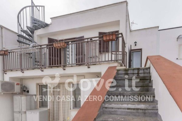 casa indipendente in vendita ad Adelfia in zona Canneto