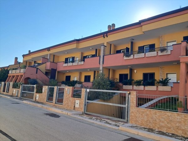 appartamento in vendita ad Adelfia