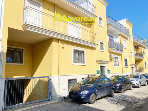 appartamento in vendita ad Adelfia in zona Canneto