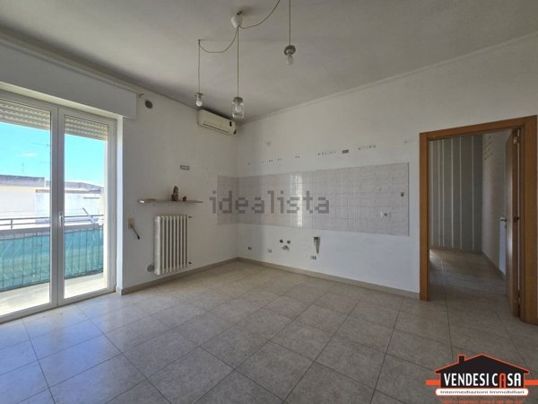 appartamento in vendita ad Adelfia