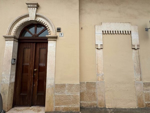 appartamento in vendita ad Adelfia