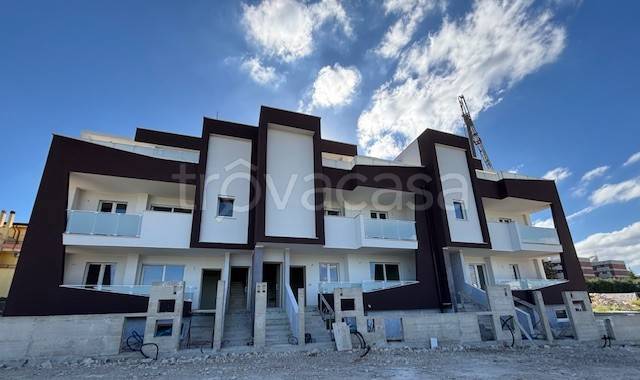 appartamento in vendita ad Adelfia