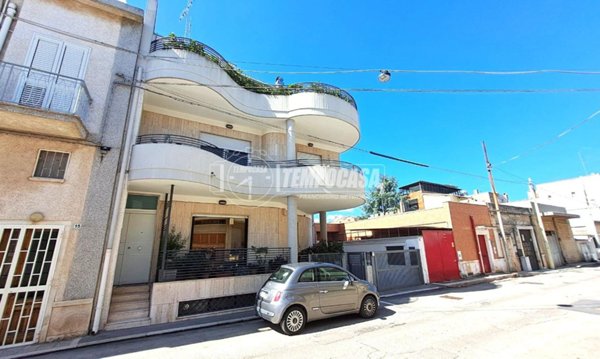 casa indipendente in vendita ad Adelfia