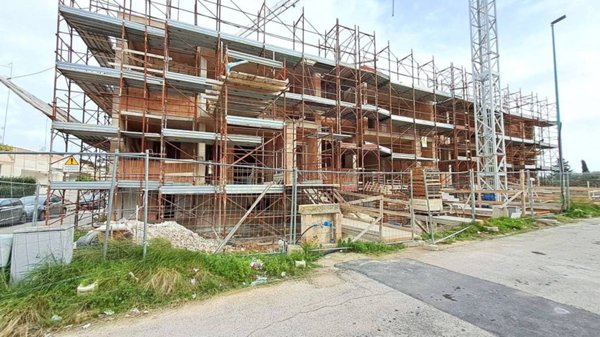 casa indipendente in vendita ad Adelfia