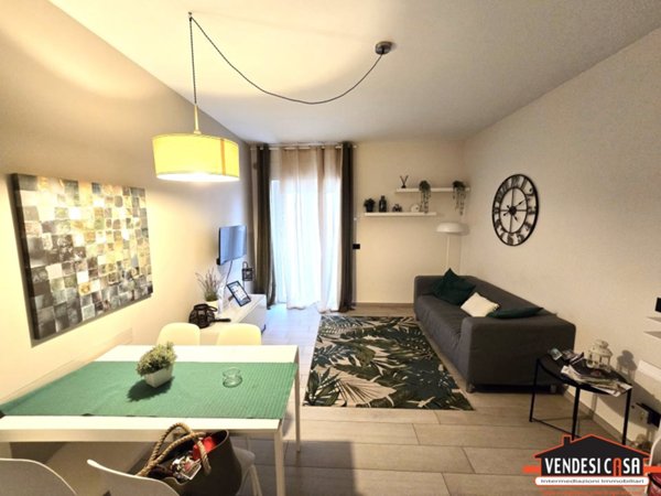 appartamento in vendita ad Adelfia
