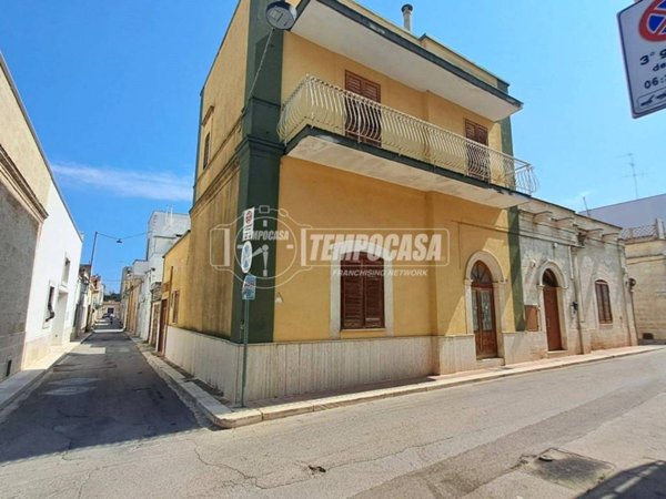 casa indipendente in vendita ad Adelfia