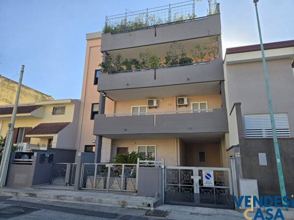 appartamento in vendita ad Adelfia in zona Canneto