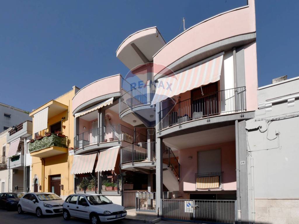 appartamento in vendita ad Adelfia