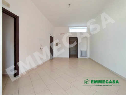 appartamento in vendita ad Adelfia in zona Canneto