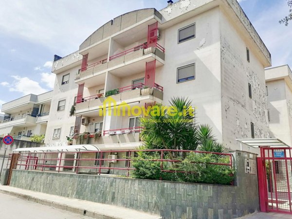 appartamento in vendita ad Adelfia in zona Canneto