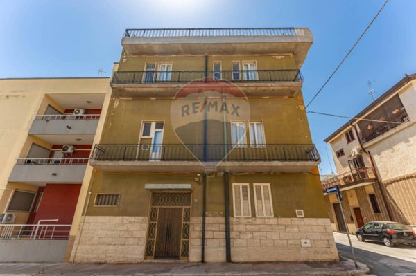 casa indipendente in vendita ad Adelfia