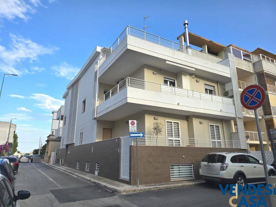 appartamento in vendita ad Adelfia in zona Canneto