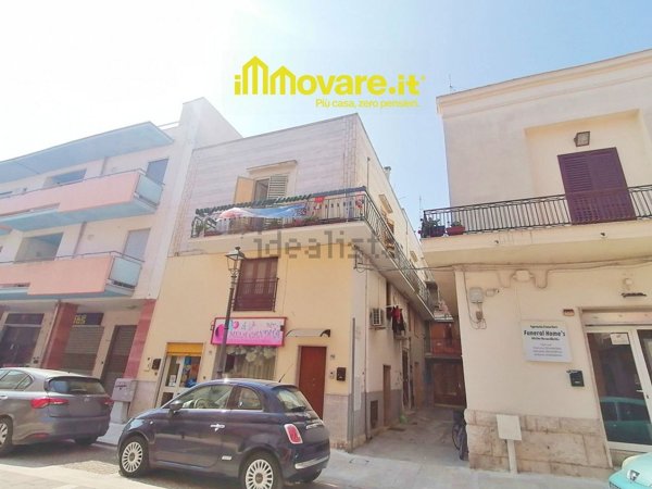 casa indipendente in vendita ad Adelfia