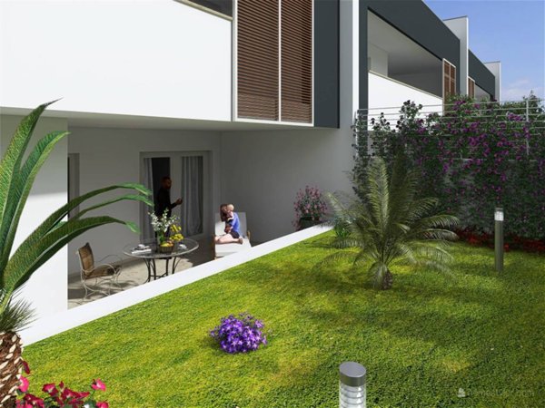 casa indipendente in vendita ad Adelfia in zona Canneto