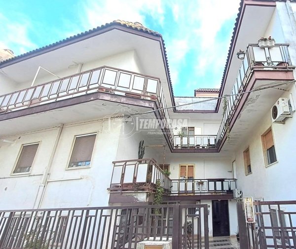 appartamento in vendita ad Adelfia