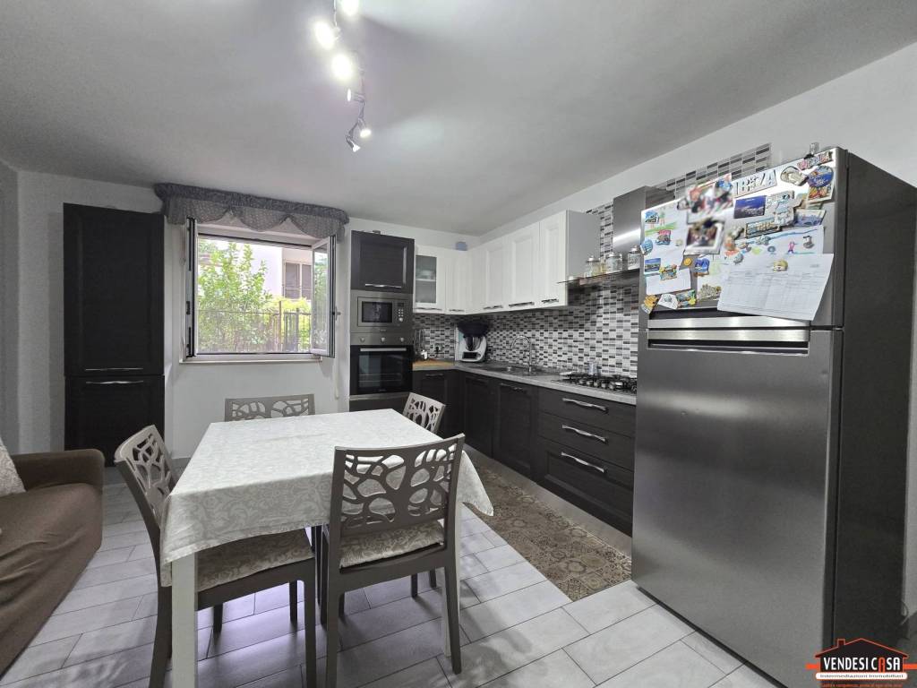 appartamento in vendita ad Adelfia