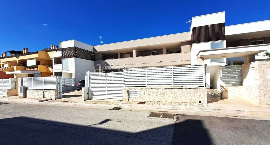 appartamento in vendita ad Adelfia