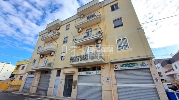 appartamento in vendita ad Adelfia