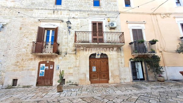 casa indipendente in vendita ad Adelfia in zona Canneto