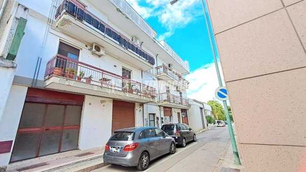 appartamento in vendita ad Adelfia