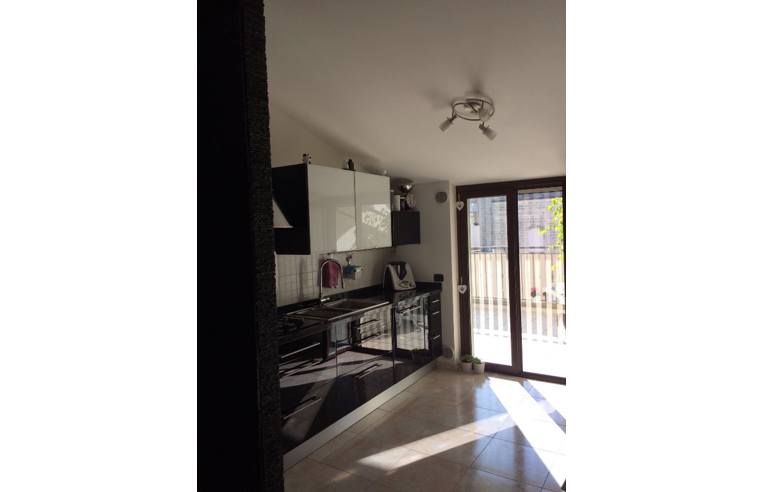 appartamento in vendita ad Adelfia