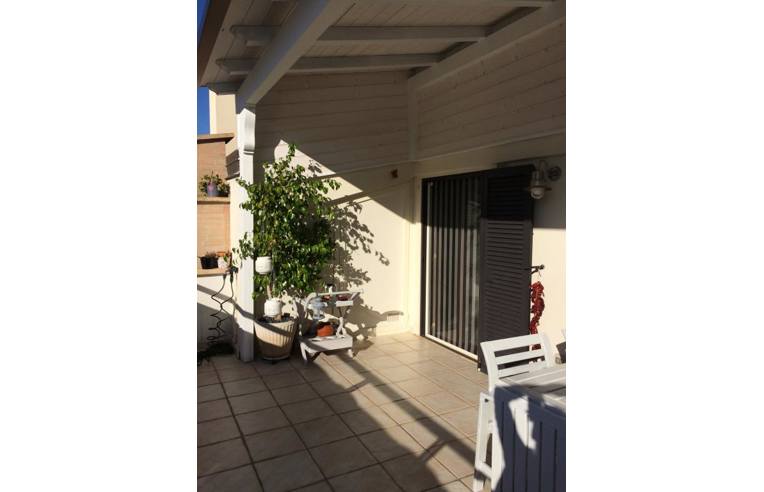 appartamento in vendita ad Adelfia