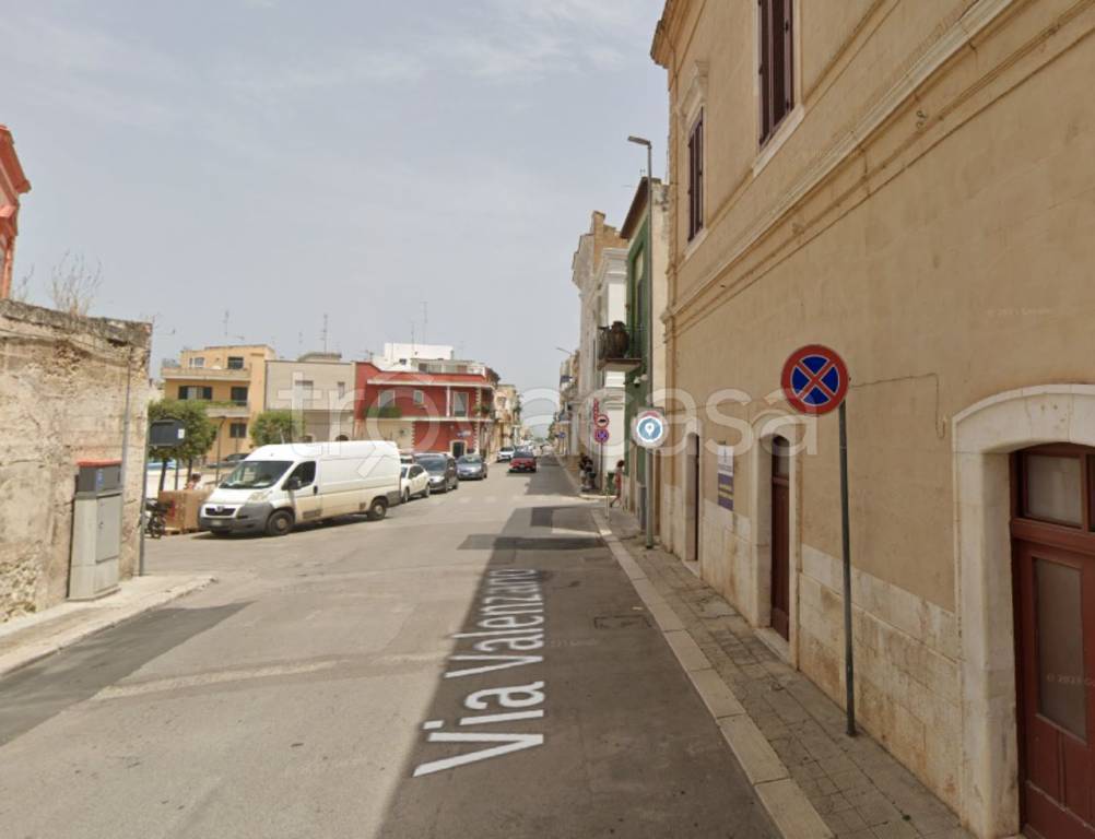 appartamento in vendita ad Adelfia