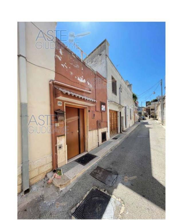 appartamento in vendita ad Adelfia