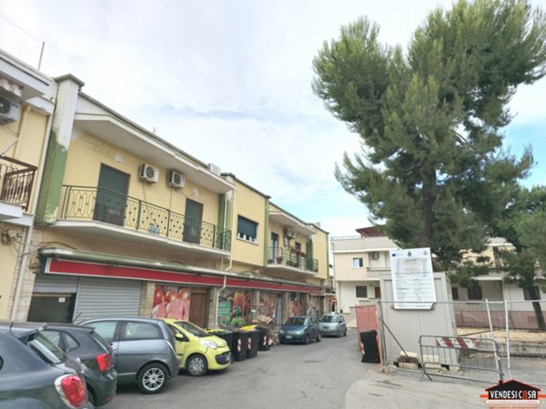 appartamento in vendita ad Adelfia in zona Canneto