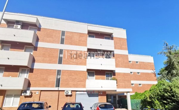 appartamento in vendita ad Adelfia