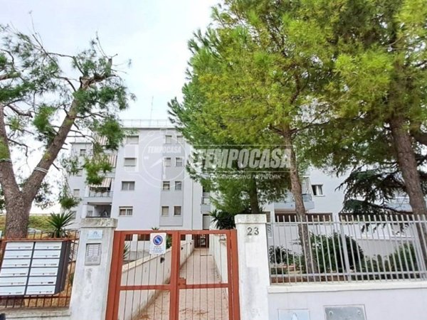 appartamento in vendita ad Adelfia