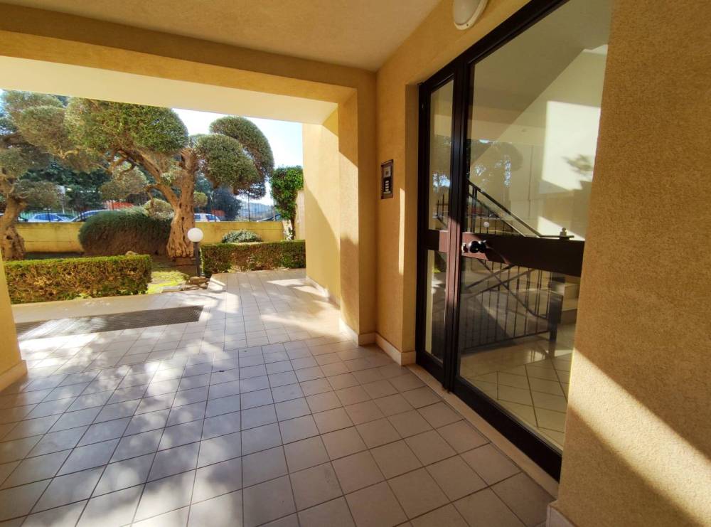 appartamento in vendita ad Adelfia