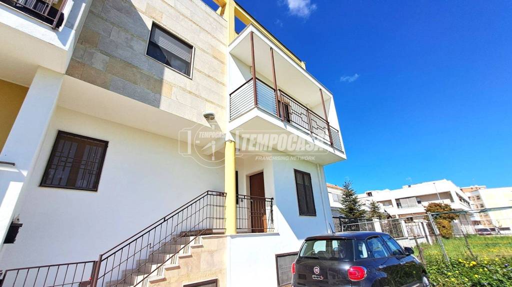 casa indipendente in vendita ad Adelfia