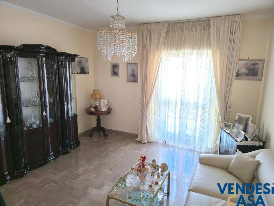 appartamento in vendita ad Adelfia