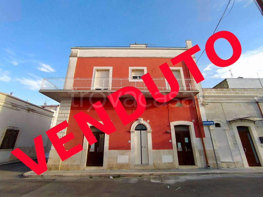 casa indipendente in vendita ad Adelfia