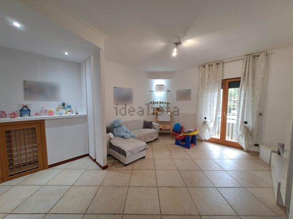 appartamento in vendita ad Adelfia