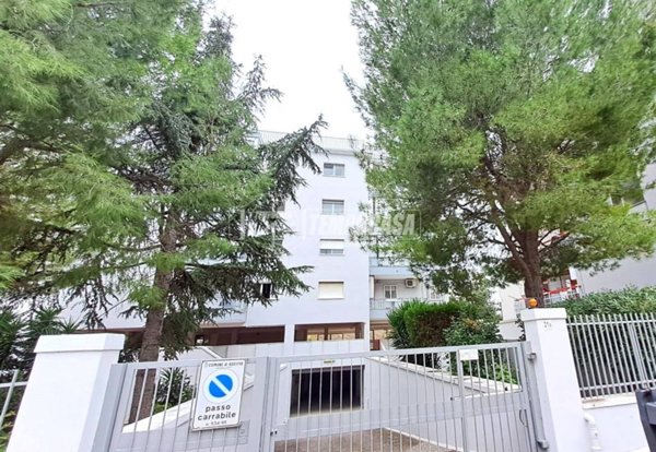 appartamento in vendita ad Adelfia in zona Canneto