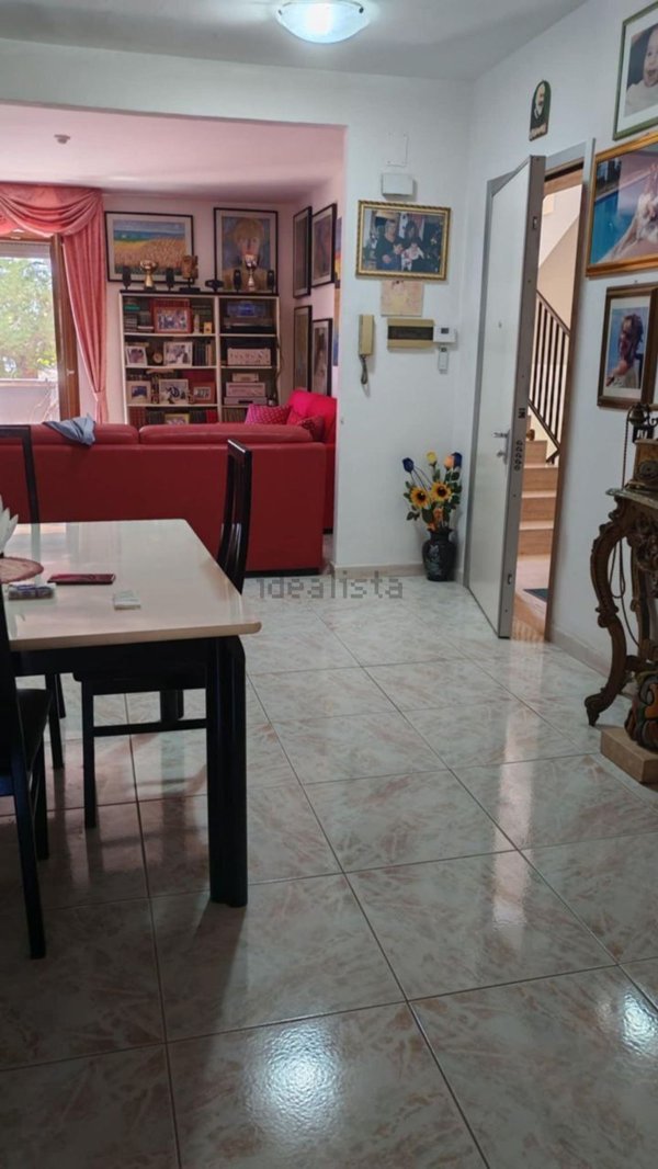 appartamento in vendita ad Adelfia